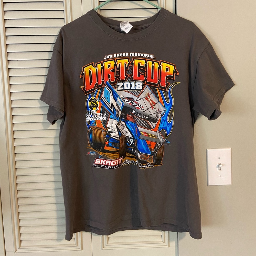 Gildan Graphic Tee “Dirt Cup 2018”